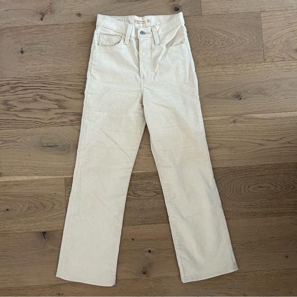 Levi’s Rib Cage Crop Boot Cut Jeans Cream Cordorouy - Picture 1 of 9